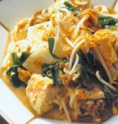 美食招数:韩式豆腐泡菜炒猪肉