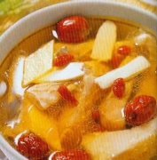 淮山鱼腩汤 鲜美食谱做法