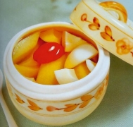 白玉哈蜜瓜 原料有圣女果 鸡蛋 哈密瓜 白糖